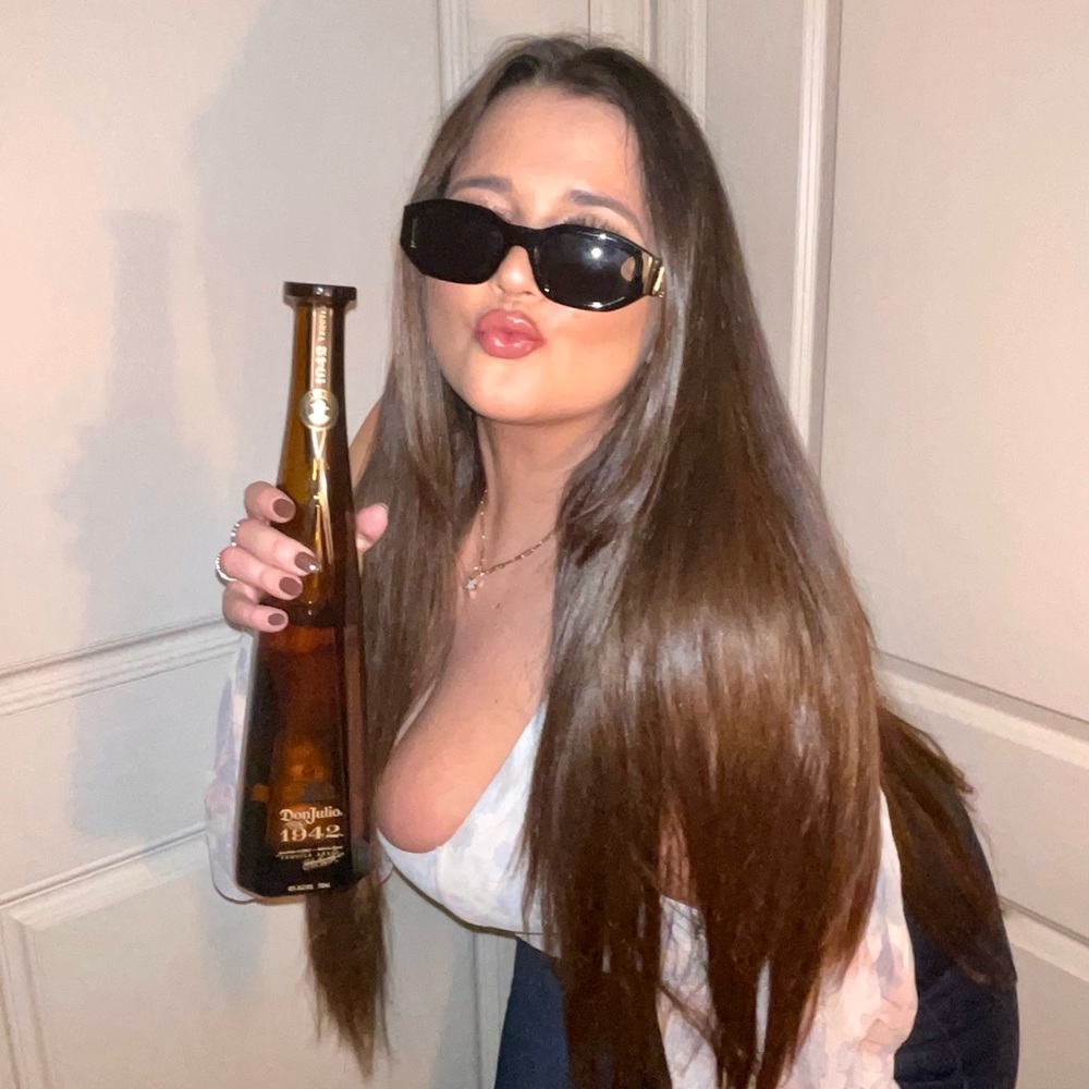 Top - Picture 3 of 4